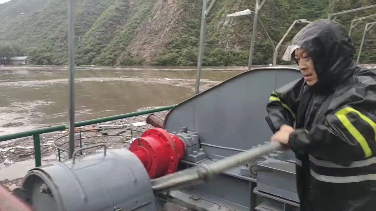 【抗洪先鋒榜3】永不褪色的軍魂 【抗洪先鋒榜3】永不褪色的軍魂