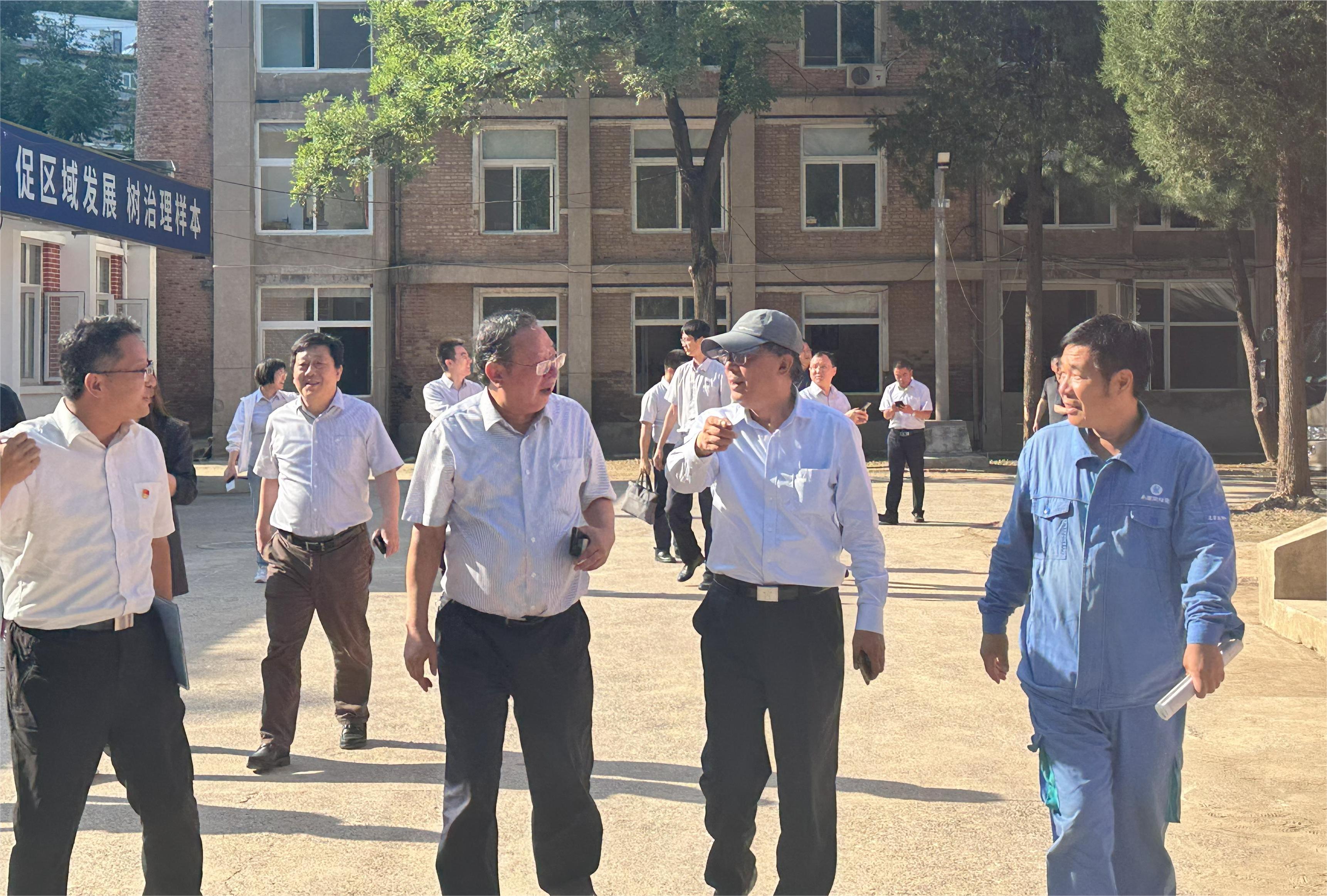永定河流域公司與天津港航工程有限公司開(kāi)展聯(lián)學(xué)共建活動(dòng) 永定河流域公司與天津港航工程有限公司開(kāi)展聯(lián)學(xué)共建活動(dòng)