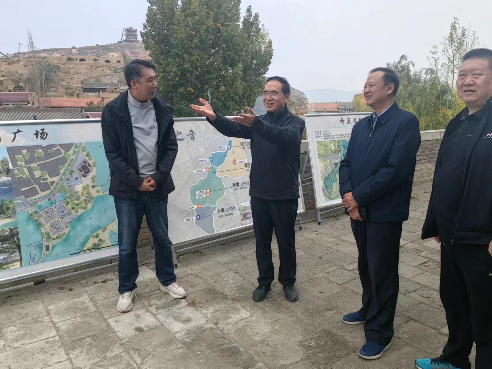 山西省自然資源廳原黨組成員、省綠化委員會(huì)原副主任張?jiān)讫堈{(diào)研神溪濕地公園 山西省自然資源廳原黨組成員、省綠化委員會(huì)原副主任張?jiān)讫堈{(diào)研神溪濕地公園