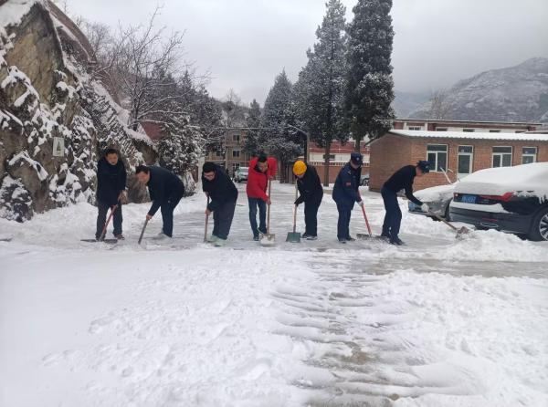 北京運營公司 | 多舉措應對降溫降雪天氣 北京運營公司 | 多舉措應對降溫降雪天氣