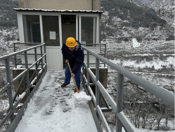 北京運營公司 | 多舉措應對降溫降雪天氣 北京運營公司 | 多舉措應對降溫降雪天氣