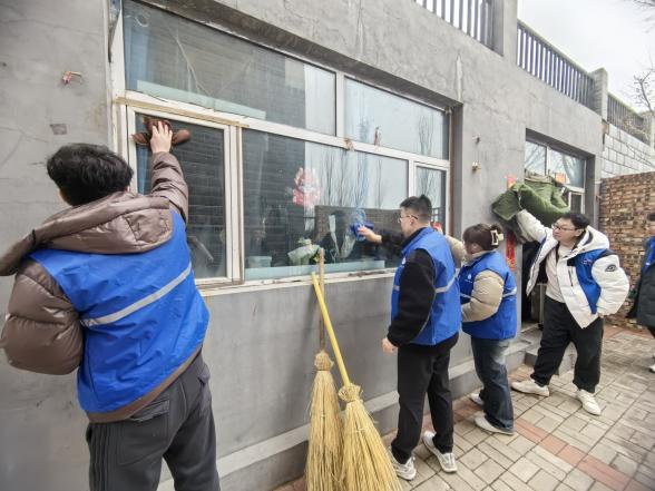 公司各級工會積極開展學(xué)雷鋒志愿服務(wù)活動 公司各級工會積極開展學(xué)雷鋒志愿服務(wù)活動