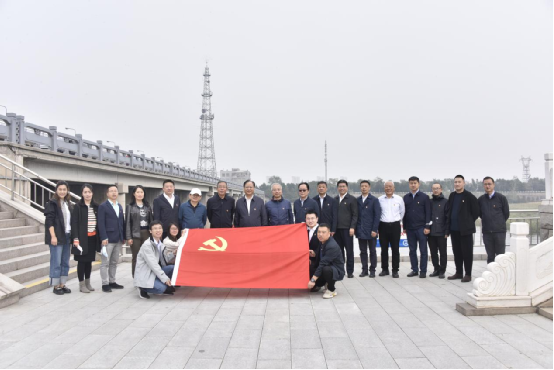 喜迎二十大 共繪安居圖 公司與北京保障房中心開展黨日共建活動(dòng) 喜迎二十大 共繪安居圖 公司與北京保障房中心開展黨日共建活動(dòng)