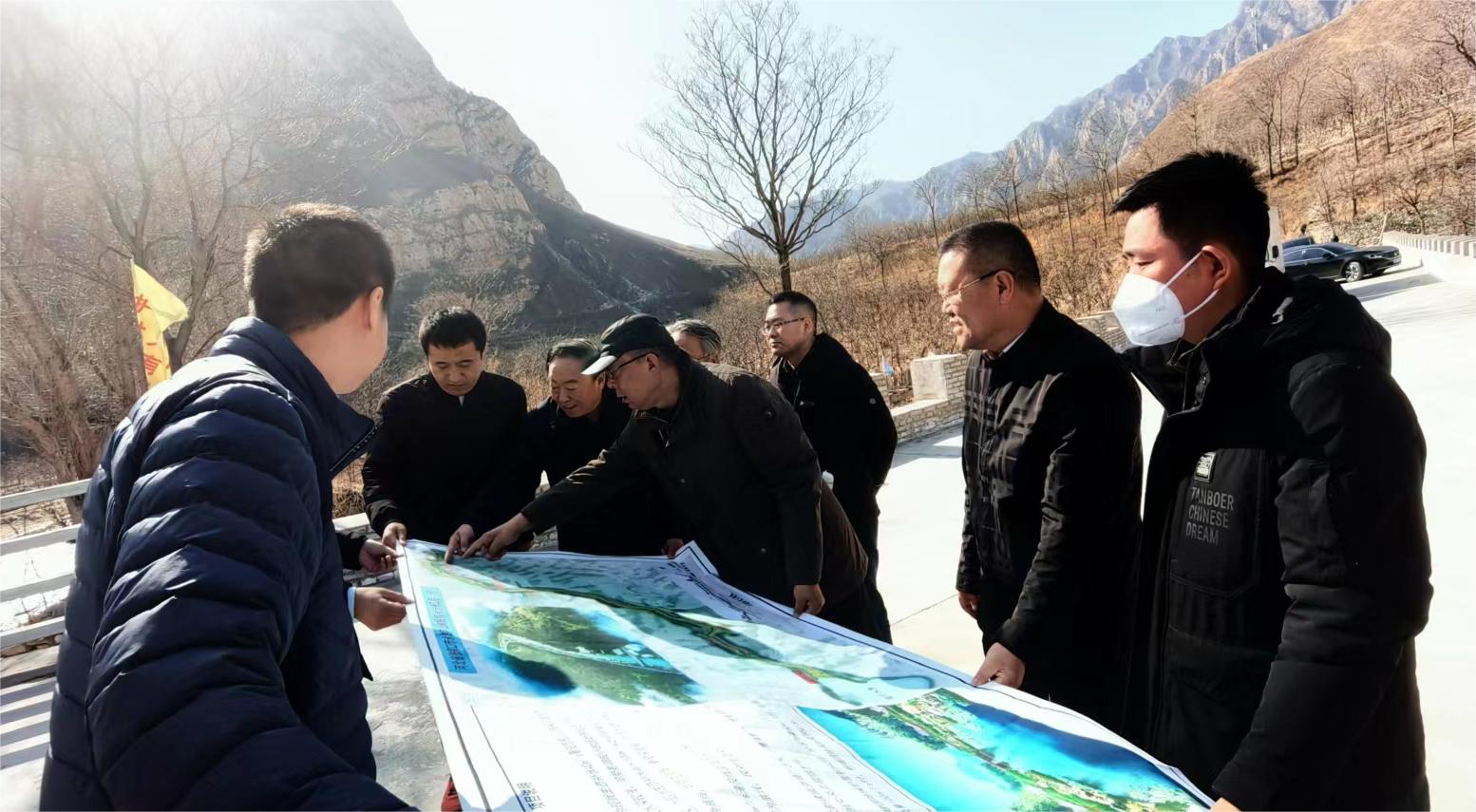 總部第七黨支部開展“丈量母親河,共繪新藍(lán)圖”主題黨日活動 總部第七黨支部開展“丈量母親河,共繪新藍(lán)圖”主題黨日活動